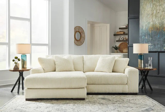 211 - 3PC Sectional LAF Chaise