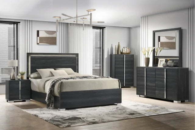 HH3700 - 5pc Bedroom Set - Queen, King only nightstand available