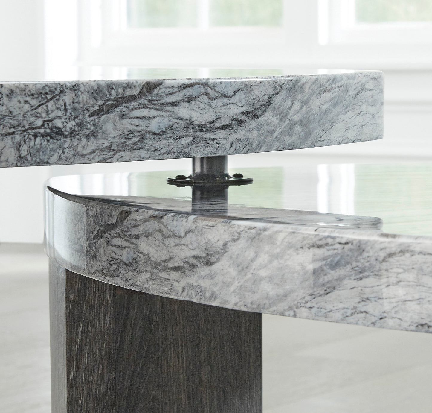 T600 - Occasional Table Set