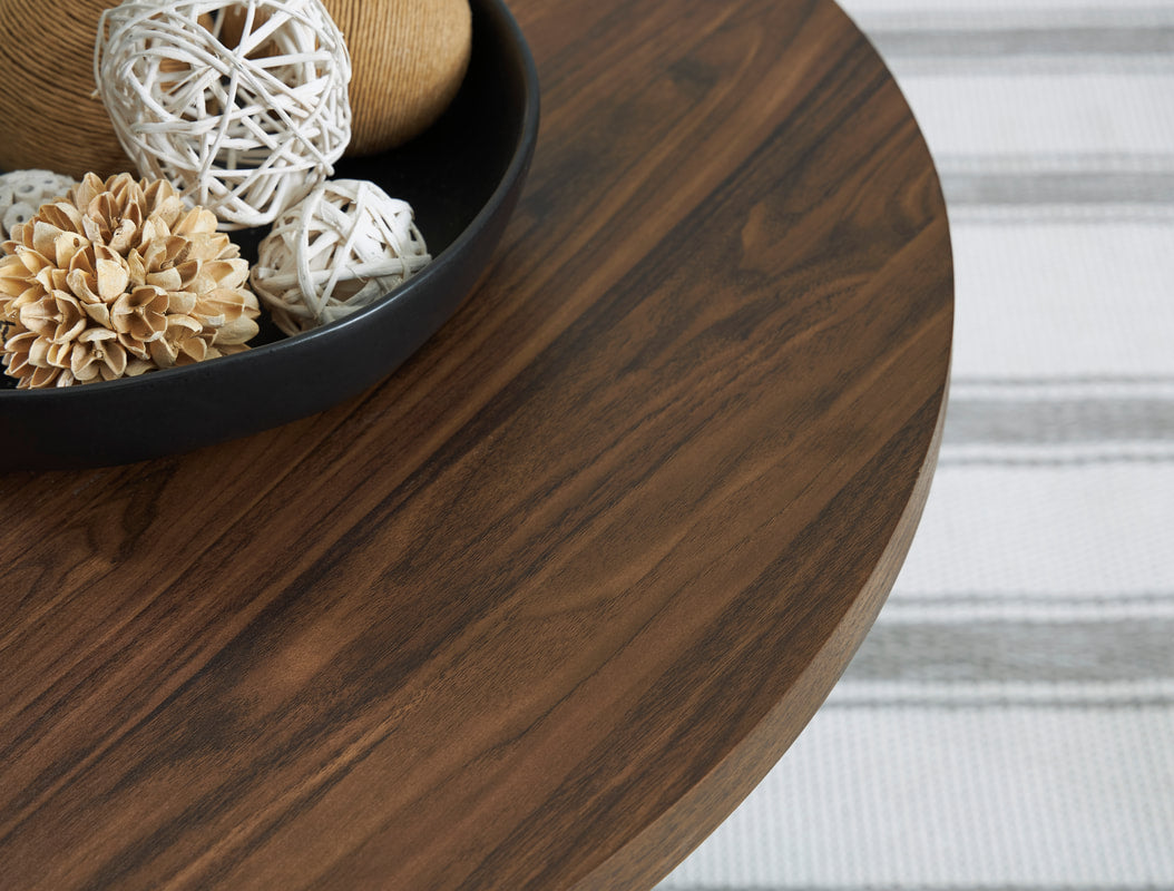 T153-13 - Occasional Table Set