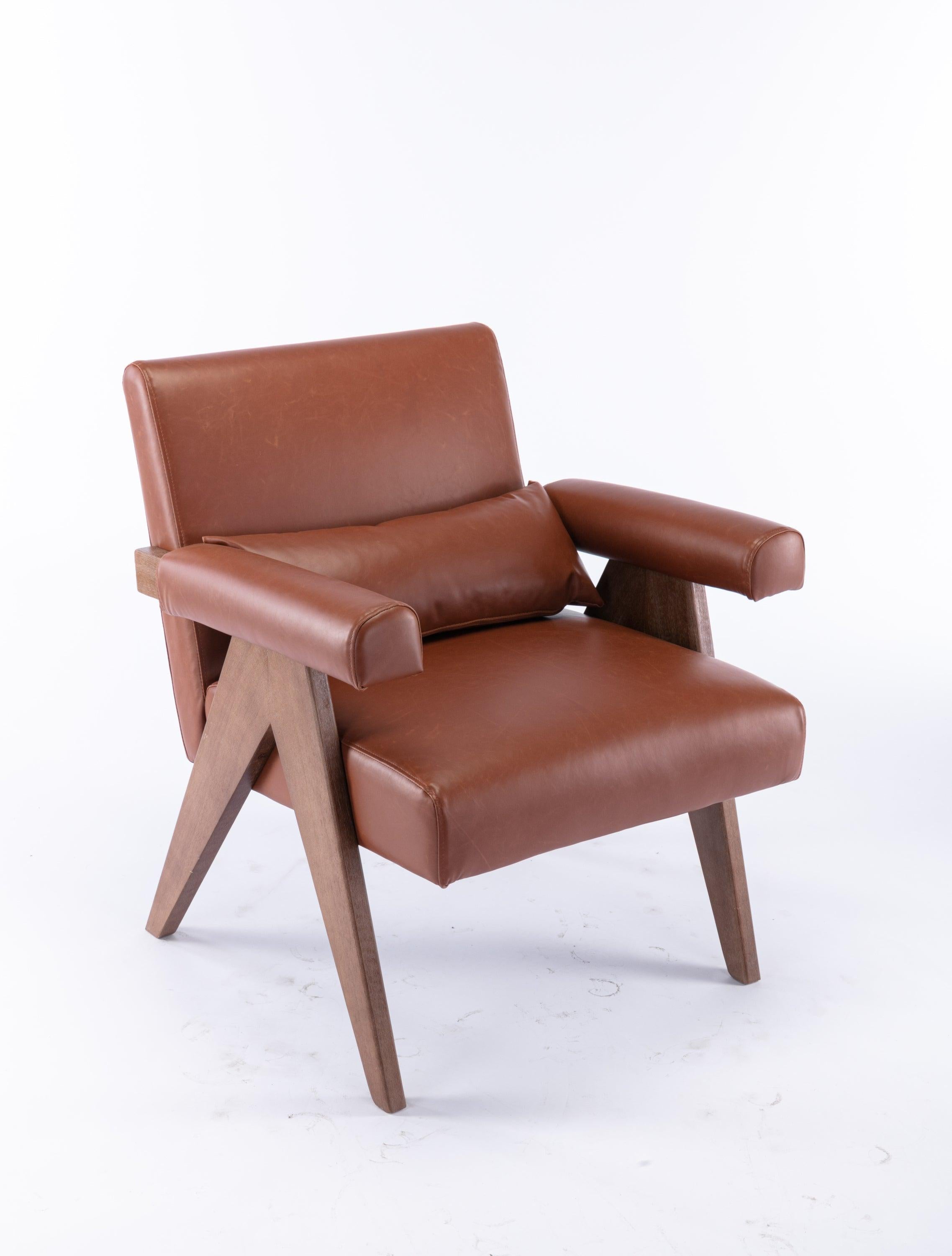 Accent chair, KD rubber wood legs with Walnut finish. PU leather cover the seat. With a cushion.Brown