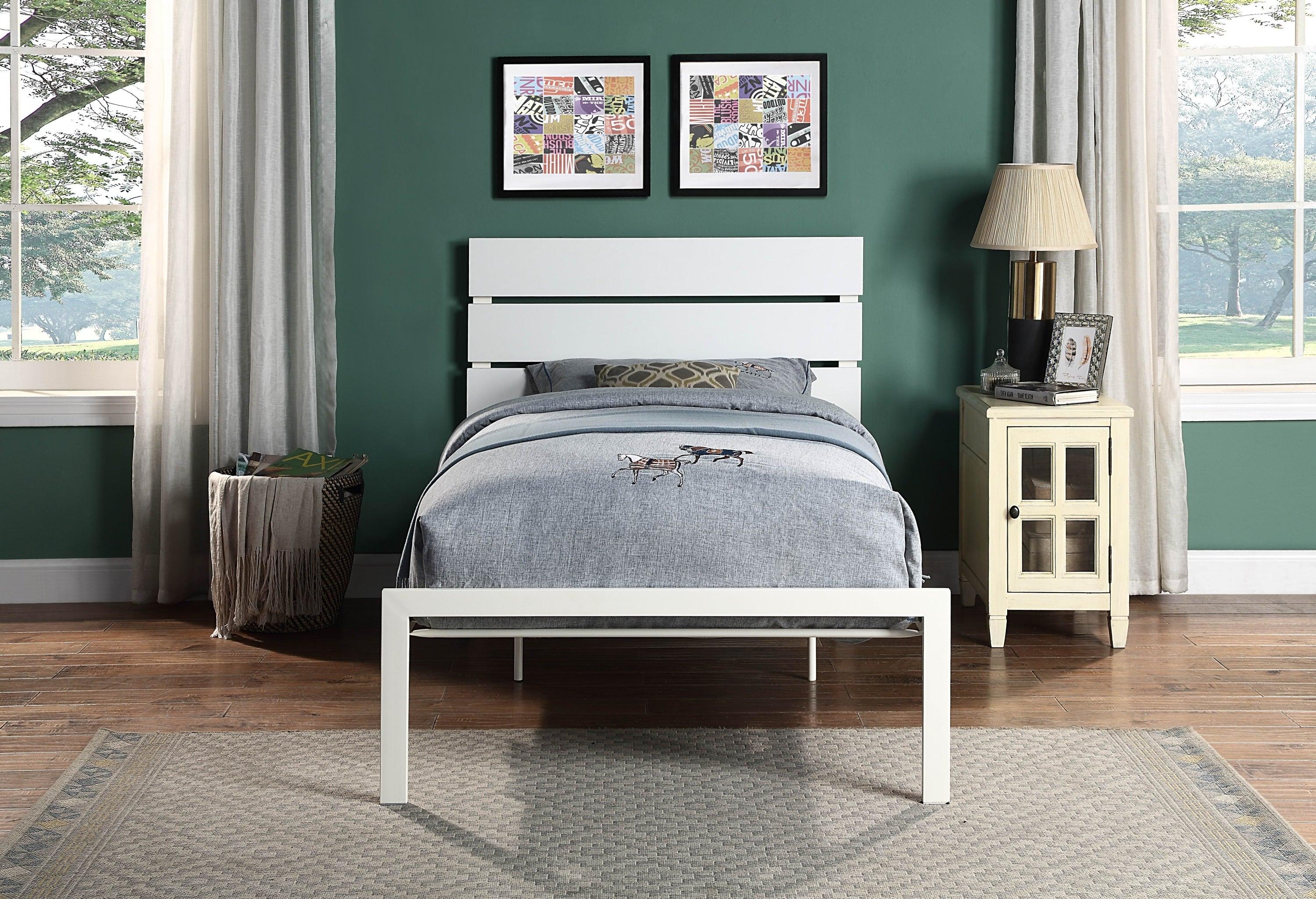 White Metal Frame Twin Size Bed 1pc Casual Style Bedroom Furniture