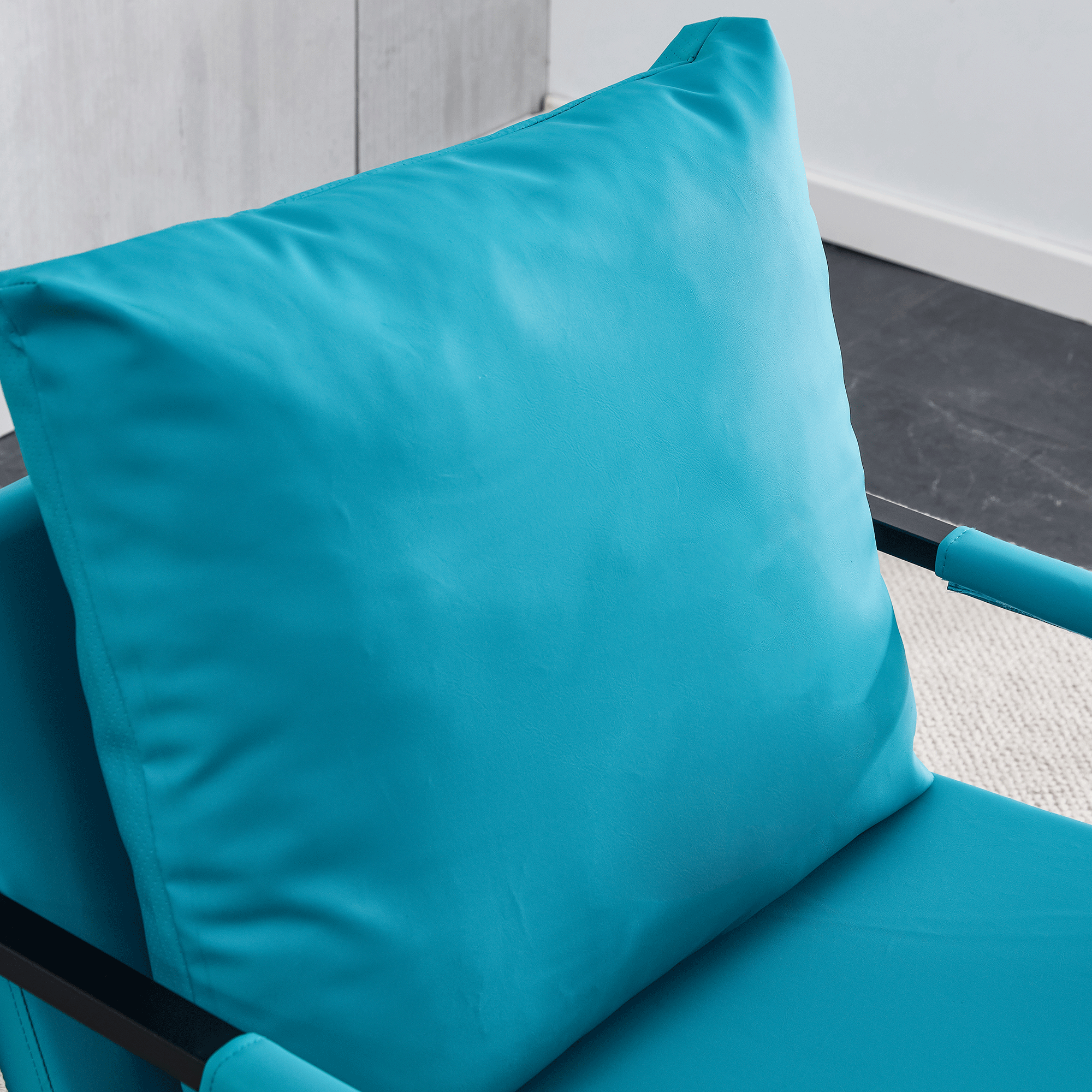 PU Leather Accent Arm Chair Mid CenturyModern Upholstered Armchair with Metal Frame Extra-Thick Padded Backrest and Seat Cushion Sofa Chairs for Living Room ( Cyan PU Leather + Metal + Foam )