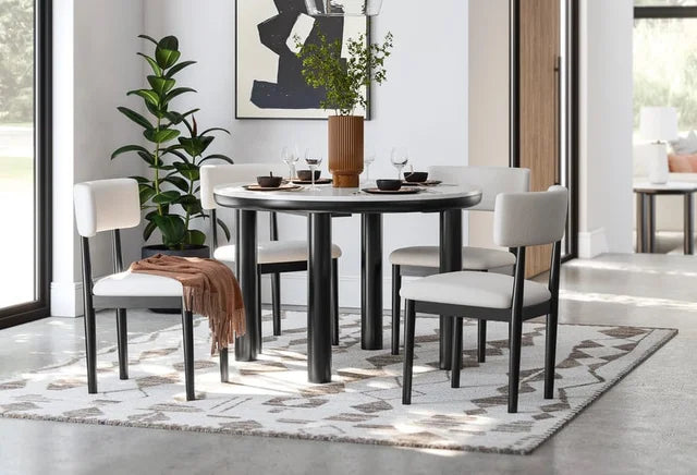 D429 - Ashley 5pc Dining Set