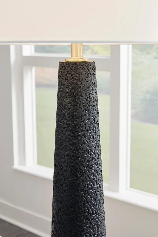 L235761 - Floor Lamp