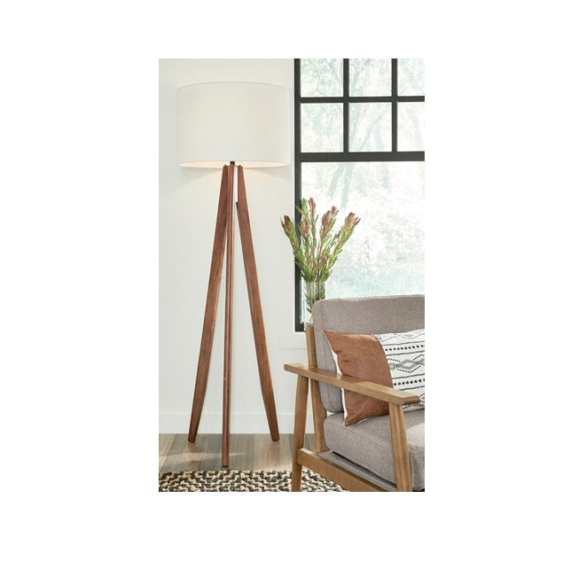 L329011 Floor Lamp