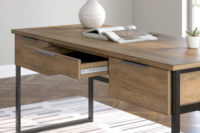 H632-44 - Office Desk