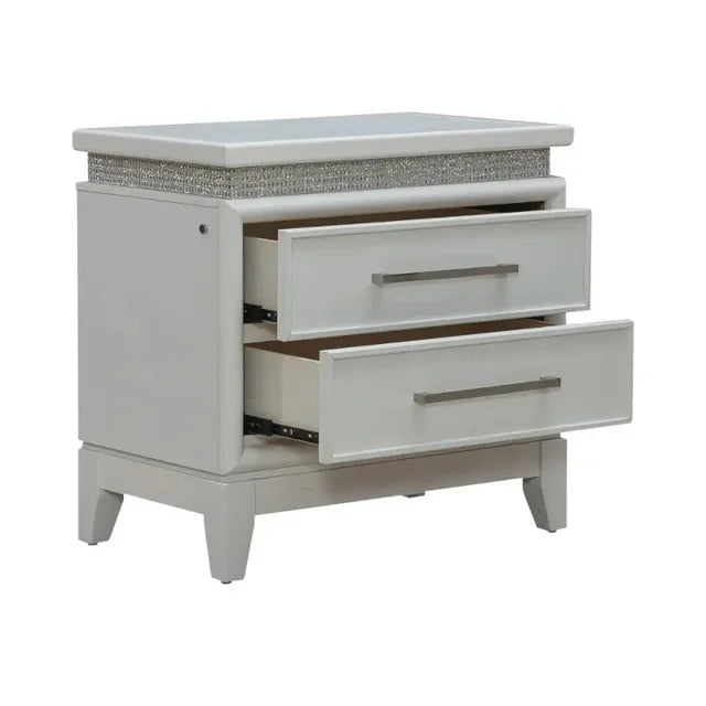 781 - Nightstand